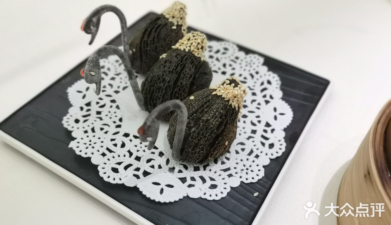 皮蛋瘦肉粥每次必点 「云吞面」一份不够，又上一份