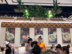 -馋三尺蟹粉小笼(人民广场店)