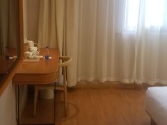 -全季酒店(上海火车站天目西路店)