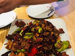 尖椒炒肥肠-钟记家菜(红专南路店)