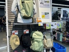 -迪卡侬(大英山店)