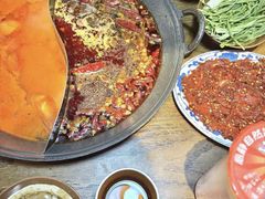 -萍姐火锅·公路夜市(武汉首店)