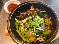 -草家酱蟹炭火烤肉店(珲春南路二店)