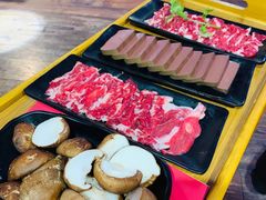 -捞围鲜·港式打边炉(海阳路店)