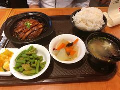 -老妈米线(港龙店)