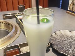 -铭牛烧肉·和牛海鲜自助(高新月牙湖店)