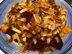 宫保鸡丁-那家小馆•北京菜•烤鸭(中关村店)