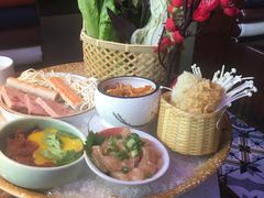 综合菜盘-咕嘟草帽鱼·牛奶一样的鲜鱼汤(包河万达广场创始店)