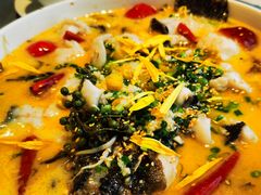 鲜菊酸菜鱼-北京厨房(西安SKP店)