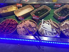 -爱有声毛肚串串火锅自助(龙之梦大都汇店)