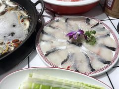 -伍师兄市井火锅(东部星悦天地店)