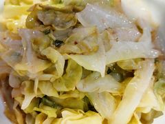 手撕包菜-马路牙子地桌烤肉(工体店)