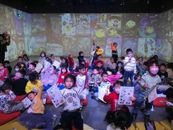 -小鸡哆哆故事屋·儿童乐园(嘉里城店)