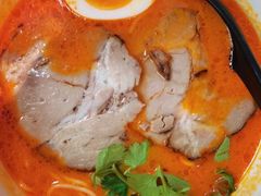 草本番茄汤腌制猪小排-和府捞面(北美新天地店)