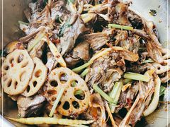 主打的干锅鸭头-安诚居干锅鸭头(八角店)