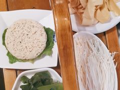 -周师兄大刀腰片火锅(洪崖洞旗舰店)