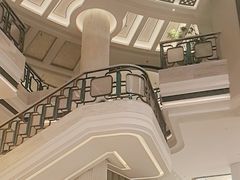 -浅深(世茂滨江精品店)