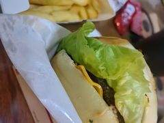 -必胜客(松雷店)