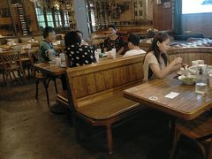 -胡桃里音乐餐厅(陶溪川店)(川湘赣菜·世界百大酒庄直供红酒·音乐表演)