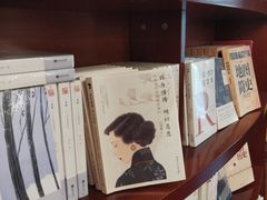 -果戈里书店