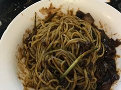 -桃园中华料理炸酱面(燕儿岛路店)