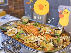 -东记炭炉·海鲜鸡煲(龙华店)