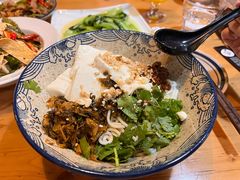 -蜗牛的家旅行主题云南菜餐厅.小酒馆(护国寺店)