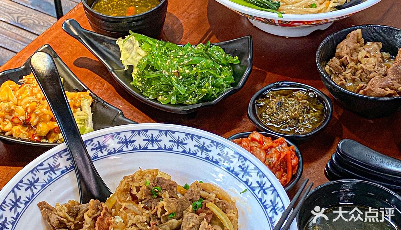 因为这家店，从此爱上了工作日……