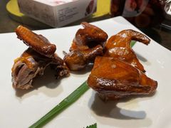 脆皮乳鸽-燕郊烧鸽子(和众店)