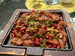 铁板蒙古牛肉-君临七星生态酒店