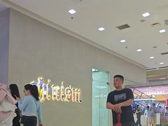 -万达广场(南昌红谷滩店)