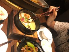 天柱山辣椒炒黑毛猪肉-山里亲戚(淞虹路店)