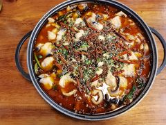 -虾胡闹餐厅(中央上郡小区店)