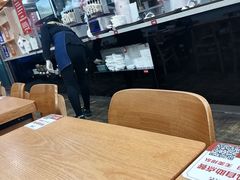 大堂-南城香·饭香串香馄饨香(青年路店)