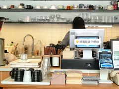 -慢象咖啡(台江店)
