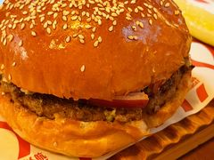 忧郁汉堡-悠航SLOWBOAT(三里屯店)