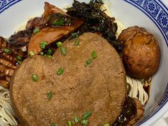 -沪西老弄堂面馆(定西路店)