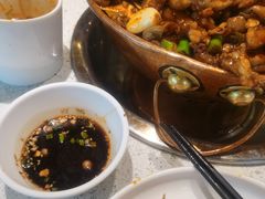 美蛙蘸汁-老佛爷铜炉蛙锅(海岸城店)