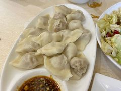 猪肉白菜饺子-关东风老北方菜馆(桂芳园店)