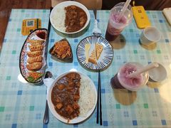 -顶屋咖喱(街道口总店)