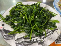 -潘先生平价海鲜城(神州半岛店)