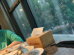 -佬土鹅肠火锅(中建大观店)