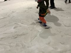 -乔波室内滑雪场