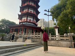 -绳金塔