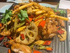 干锅铁板牛蛙-韵秋荷(宝山龙湖天街店)