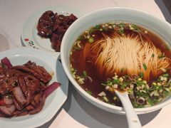 -裕兴记•蟹黄面馆(人民广场店)