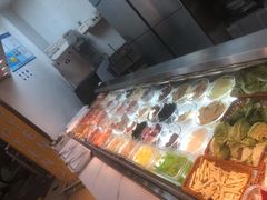 -红渡小香·牛肉麻辣香锅(车站南路店)