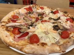 -城市大道红炉披萨烘焙坊