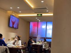 -四点金粥底火锅(沂州里店)
