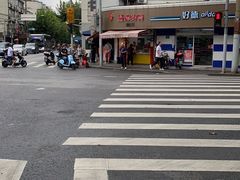 -晶牌烤鸭(延吉东路557弄小区店)
